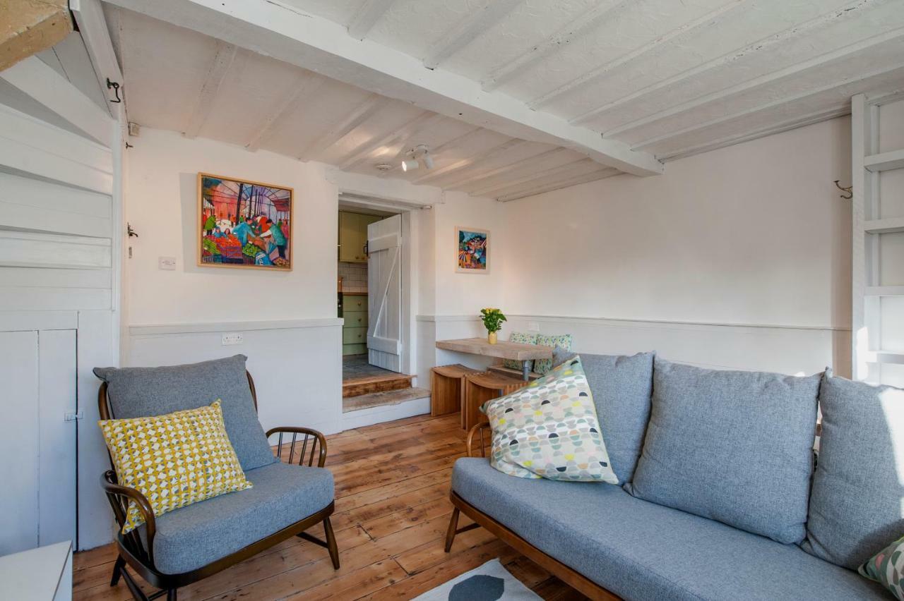 Charming Period Cottage Μπαθ Εξωτερικό φωτογραφία